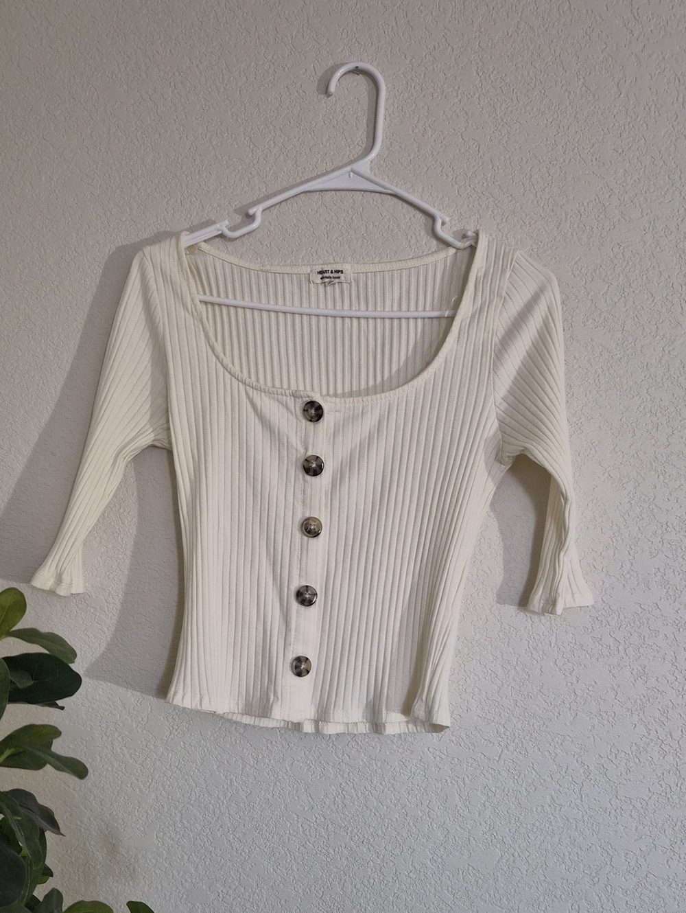 Heart & Hips Ivory Ribbed Scoop-Neck Long Sleeve Top with Buttons